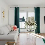 Rejtana With Free Garage By Renters *