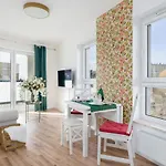 Rejtana With Free Garage By Renters *