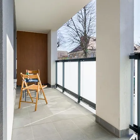 Apartment Rejtana With Free Garage By Renters Poznan